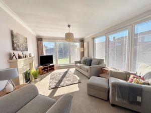 Garden Room- click for photo gallery
